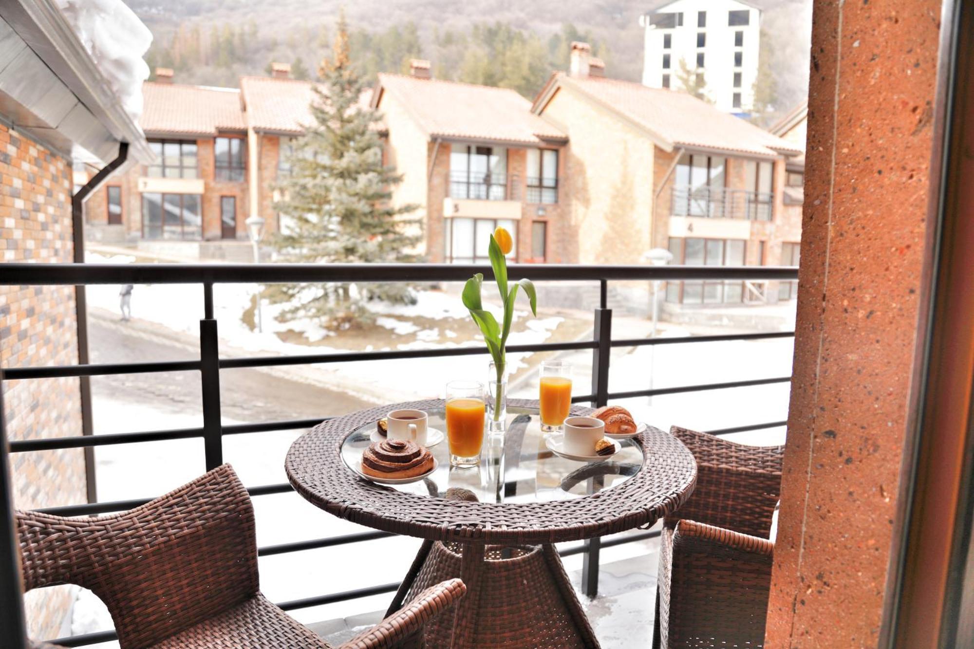 Teghenis Resort Tsaghkadzor Exteriör bild