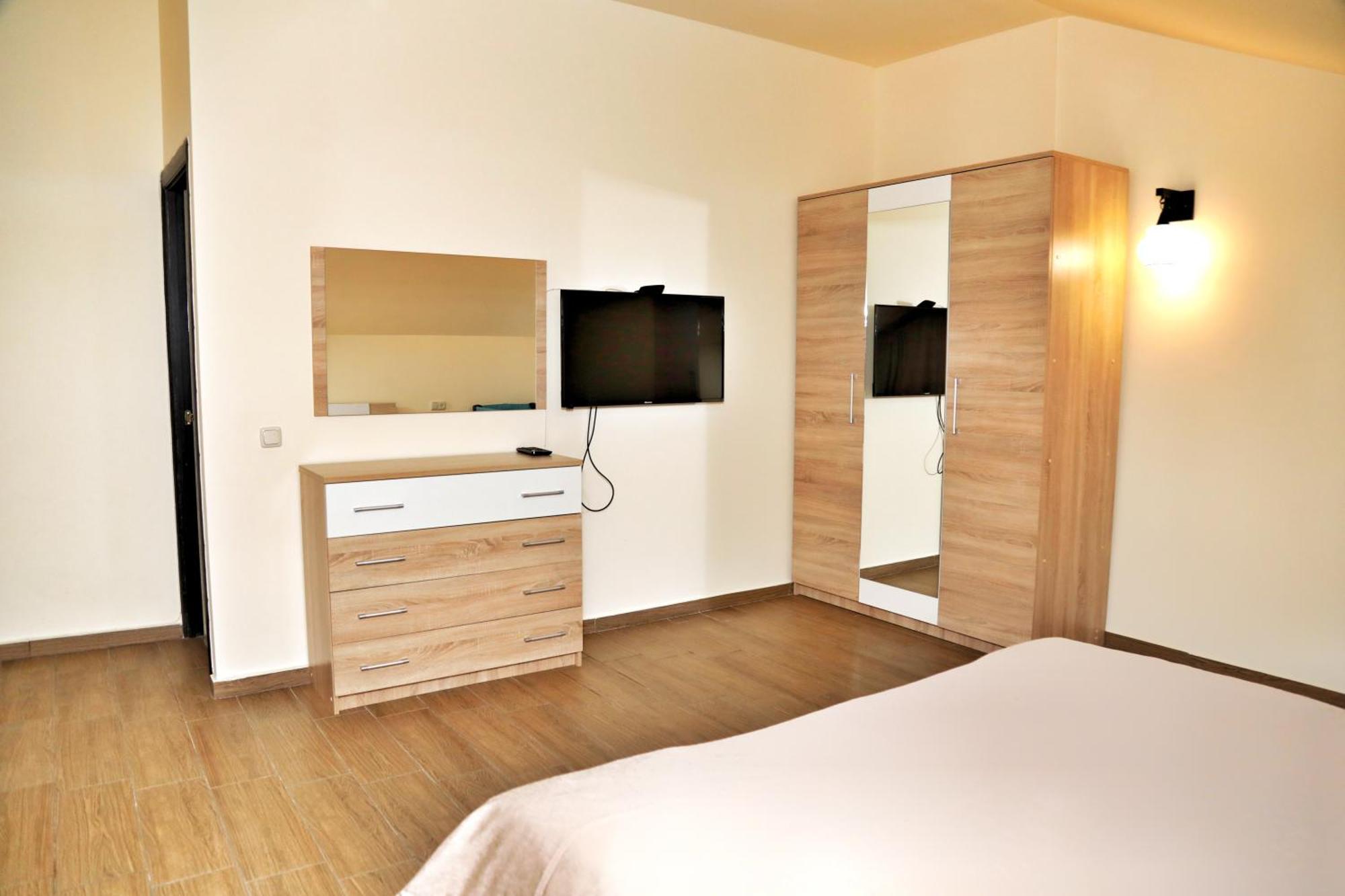 Teghenis Resort Tsaghkadzor Exteriör bild